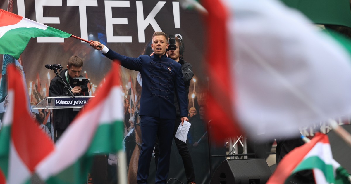 Fontos bejelentést tett Magyar Péter a nemzeti ünnepen: erre készül a TISZA Párt