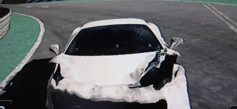 Zniszczenia w Gran Turismo 5 wyglądają co najmniej dziwnie