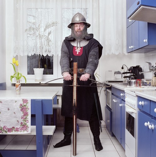 Marian - górnik z Czerwionki-Leszczyny, animator grupy rekonstrukcyjnej, w wolnych chwilach średniowieczny kusznik