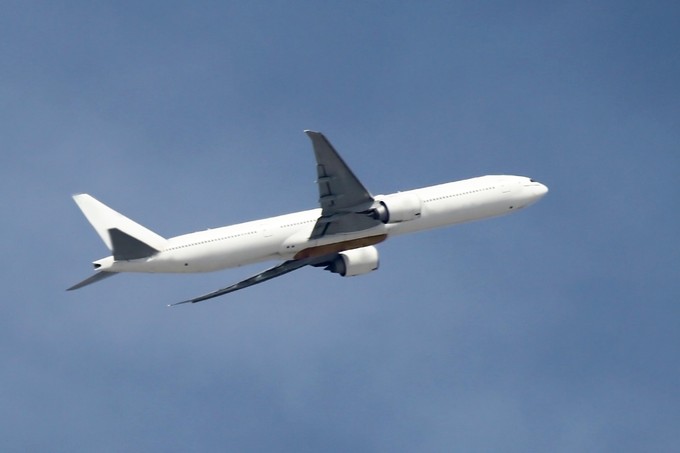 Koronavírus: az Airbus is arcpajzsokat gyárt