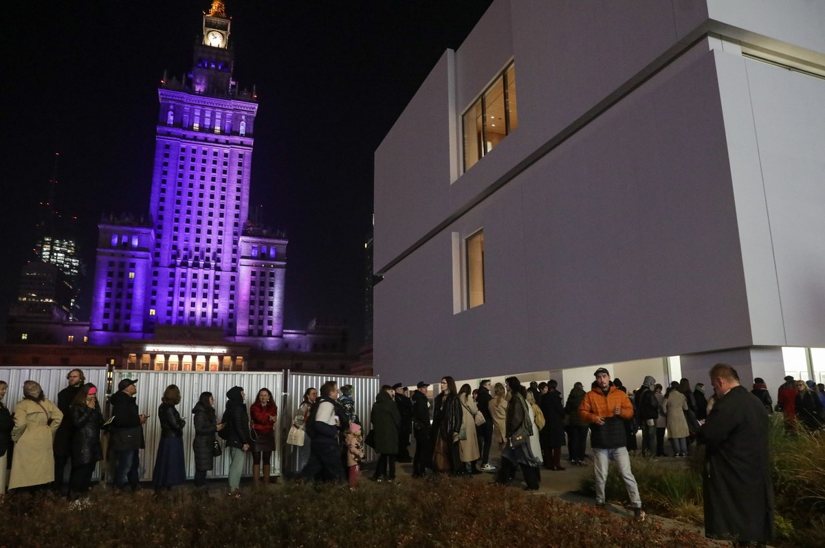 Muzeum Sztuki Nowoczesnej, otwarcie w Warszawie