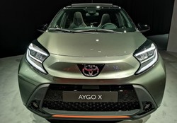 Nowa Toyota Aygo X w Polsce znika w ciemno, a produkcja jeszcze nie ruszyła