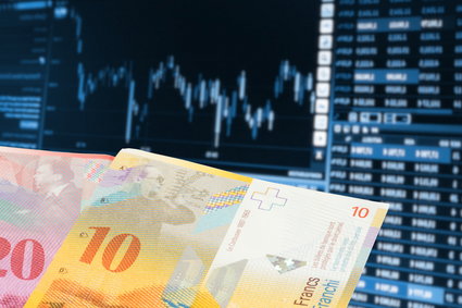 Rekordowy kurs franka. Szwajcarski bank gotowy do interwencji