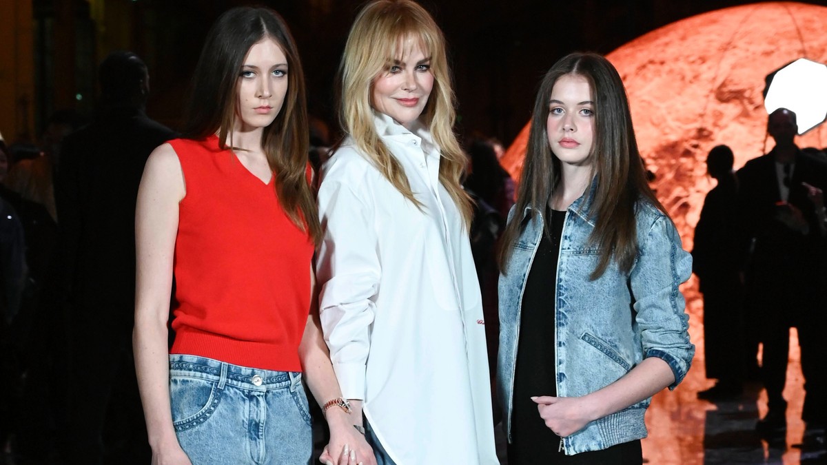 Nikol Kidman sa ćerkama