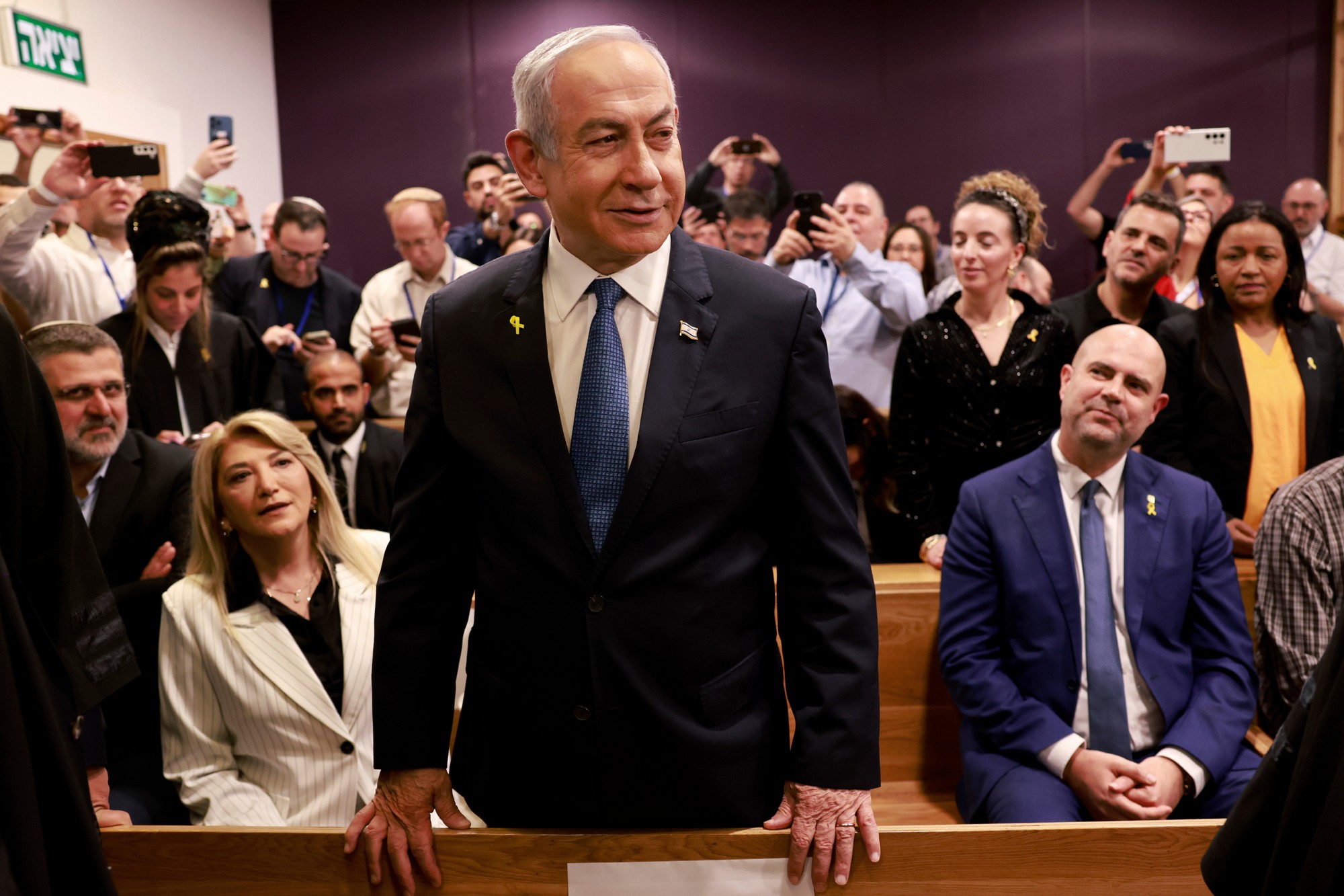 Izraelský premiér Benjamin Netanjahu na súde v Tel Avive.