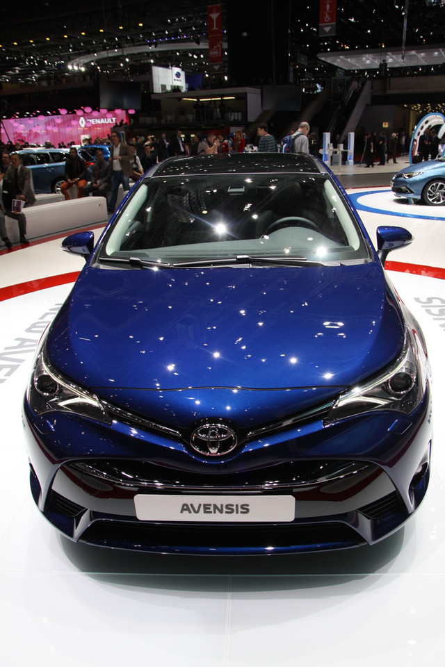 Toyota Avensis (Genewa 2015)