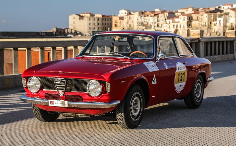 Alfa Romeo Giulia Sprint GTA