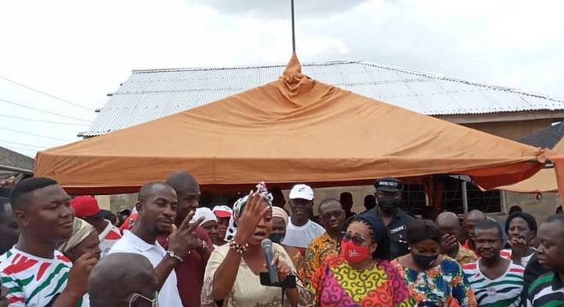 Lorduna Mahama campaigns