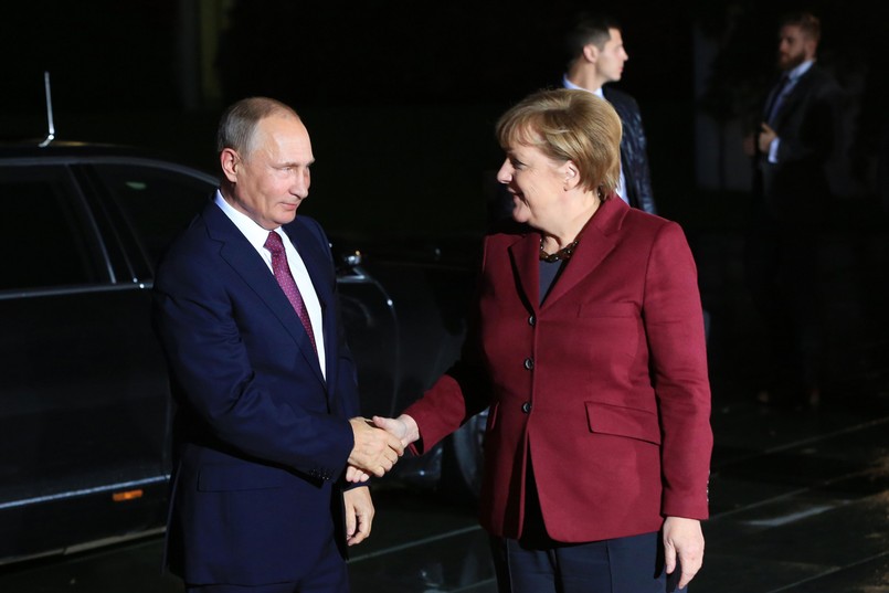 Władimir Putin i Angela Merkel