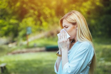 Allergia és asztma együttesen kínozza? Erre figyeljen ősszel!