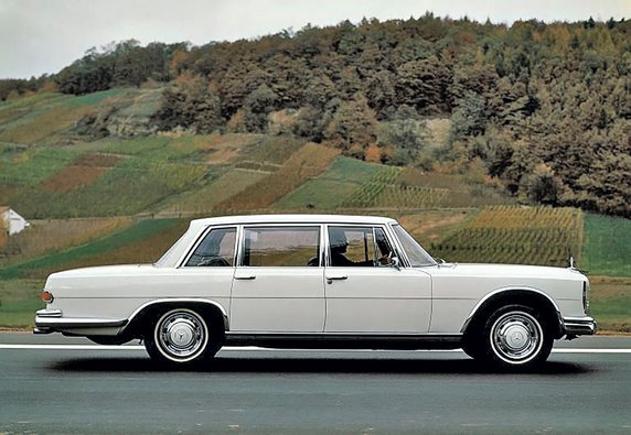 Mercedes 600