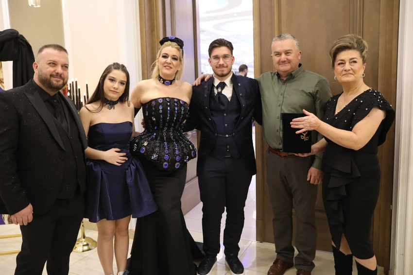 Punoletstvo sina Borka Radivojevića