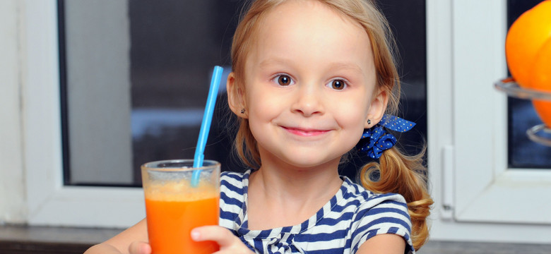 Dzieci piją za mało wody, a za dużo napojów słodzonych