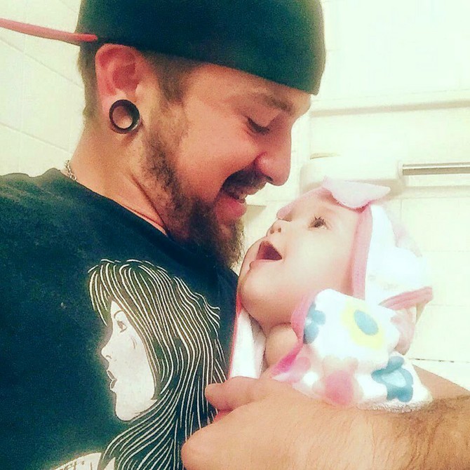 Samohrani tata čije je pismo rasplakalo svet