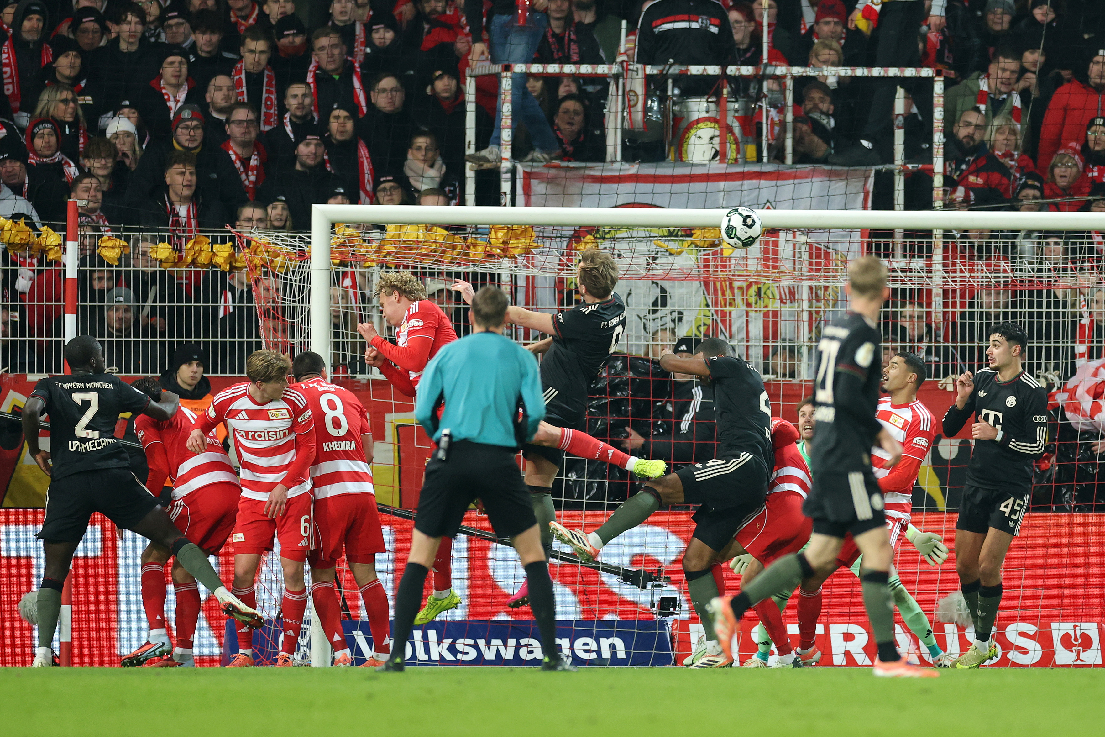 Kane nach 3:2 gegen Union: "Wichtiger Moment für Bayern-Saison"