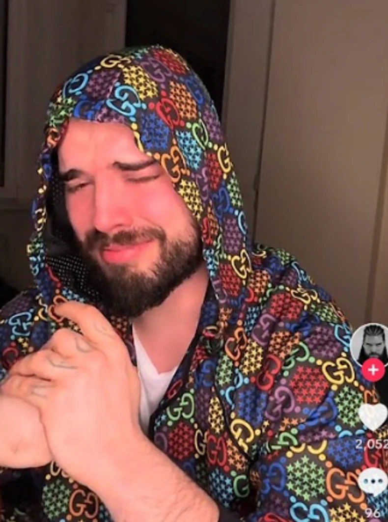 Adam Adaktar u suzama