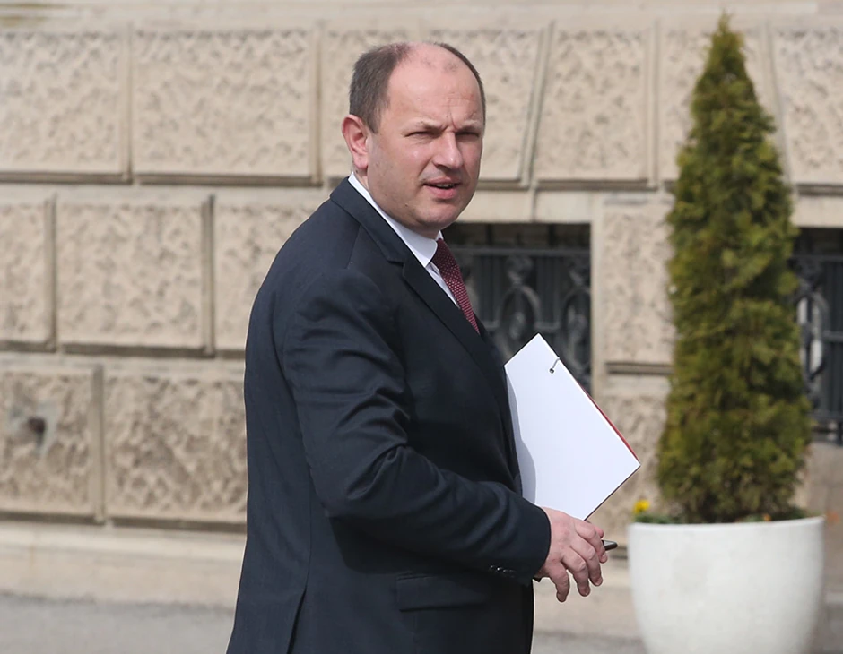 Luka-Petrovic-dir-Elektroprivrede-SNSD-2