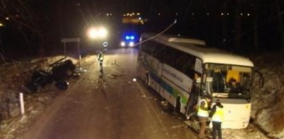 Pijany bandyta staranował autobus i zabił człowieka!