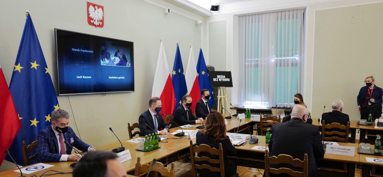 Deklaracja opozycji ws. podatku od reklam. PiS: Pod hasłem wolności mediów będą chcieli cenzury