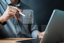 Prezydent podpisał ustawę o elektronizacji CEIDG. Koniec papierowych wniosków