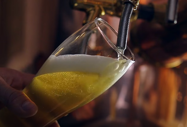 Vodiči sa nemusia ničoho obávať a môžu vypiť nealkoholického piva, koľko si doprajú. 