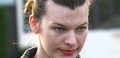 Milla Jovovich bez makijażu