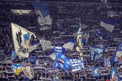 Angielski kibic pobity w Gelsenkirchen walczy o życie. Jego stan lekarze określają jako krytyczny