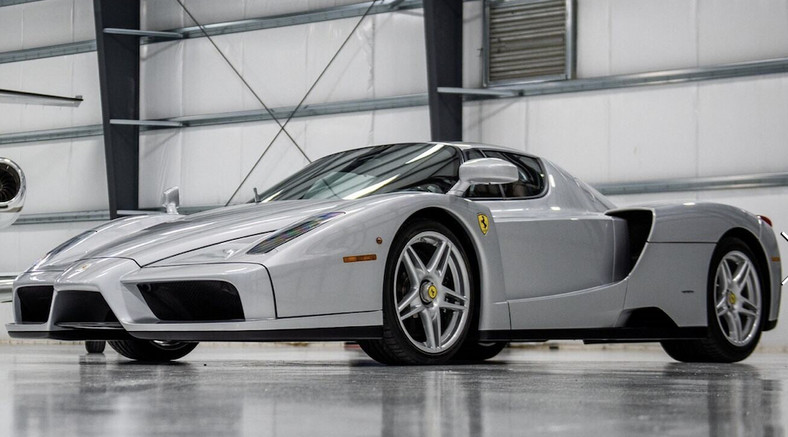 Ferrari Enzo na aukcji RM Sotheby's