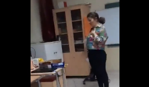 Đaci priredili nastavnici iznenađenje