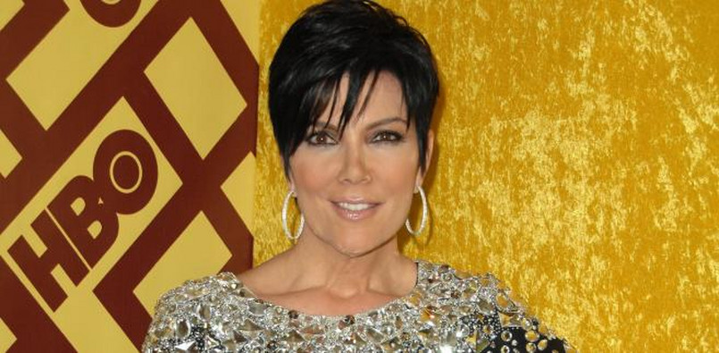 10.Osobowość telewizyjna Kris Jenner Kris Jenner jest uważana za głowę rodziny Kardashian, która majątek zbiła kręcąc własny reality-show i sprzedając nawet najbardziej prywatne detale ze swojego życia. Ludzie właśnie za to najbardziej nie lubią Kris. Jest ona oskarżana między innymi o to, że namówiła swoją córkę Kim do nakręcenia seks-taśmy, która później przypadkowo wyciekła do internetu.