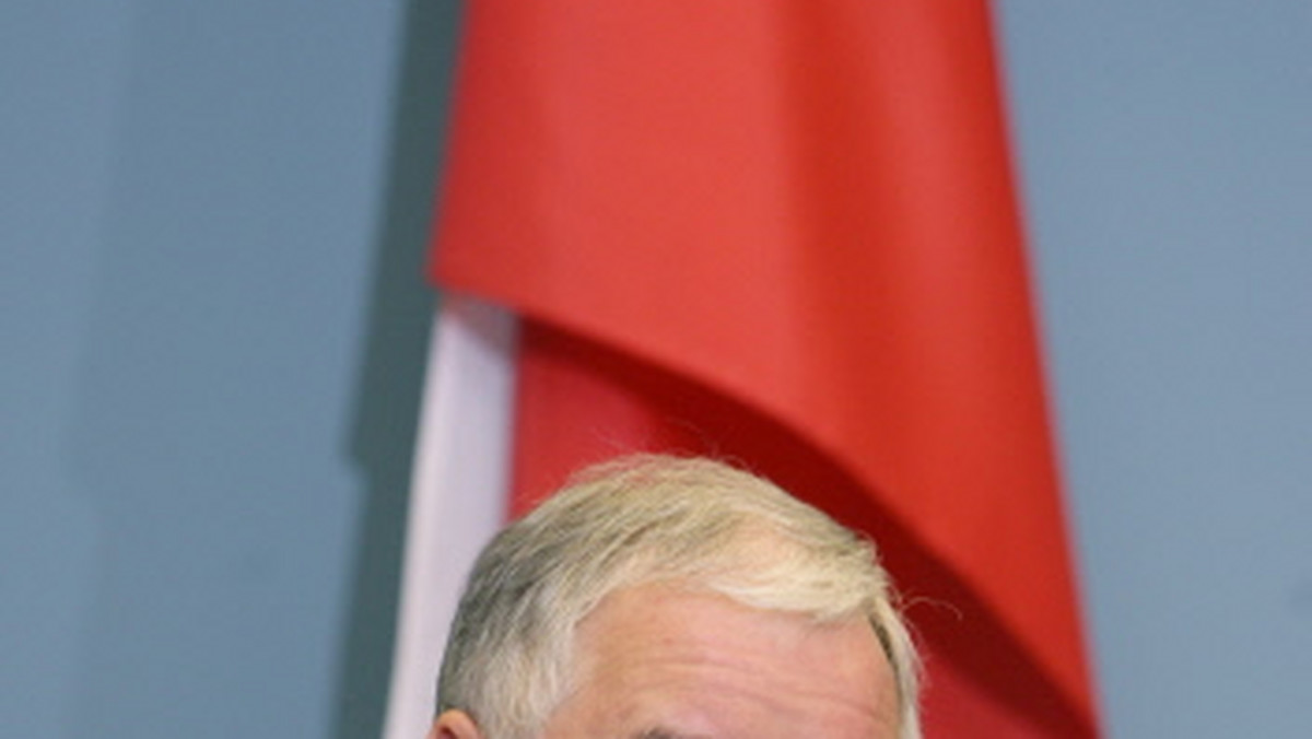 Jeszcze przed wyborami Lech Kaczyński chce zwołać Radę Gabinetową - dowiedział się dziennikarz RMF FM Konrad Piasecki.