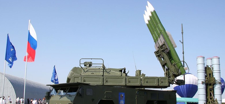 Holenderscy śledczy: na miejscu katastrofy MH17 możliwa rakieta BUK
