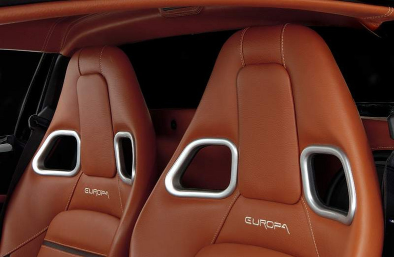 Lotus Europa S Luxury Touring Pack: więcej luksusu dla małego coupe