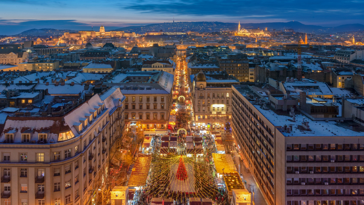 Władze Budapesztu zrezygnowały ze świątecznego oświetlenia miasta