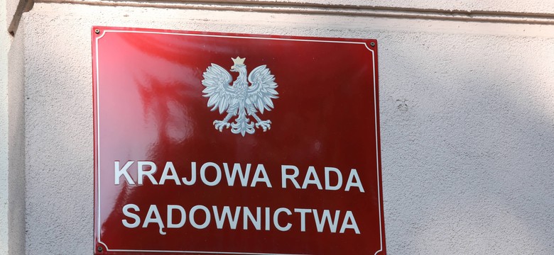 Będzie pat w KRS? Sędziowie ze Słupska żądają wyłączenia niemal wszystkich sędziów z Rady