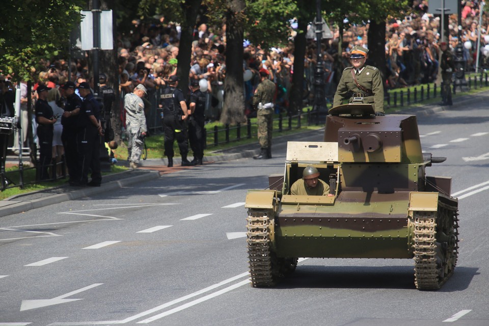 Defilada wojskowa w Warszawie