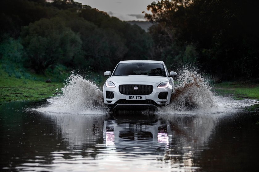 Jaguar E-PACE Corsica