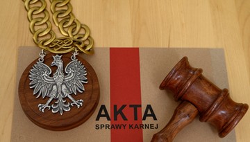 Były szef polskiego wywiadu wojskowego miał wyprać" 350 mln zł