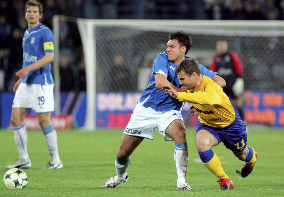 PIŁKARSKA EKSTRAKLASA LECH POZNAŃ KONTRA ARKA GDYNIA