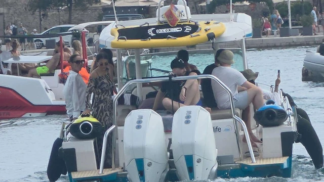 Paparaco: Uhvatili smo mlađeg sina Milene Kačavende u Crnoj Gori!