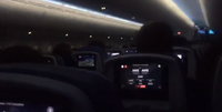 Videón a síró, sikító, rettegő utasok – ötször próbált leszállni 300 utassal a repülő, mielőtt visszafordult volna