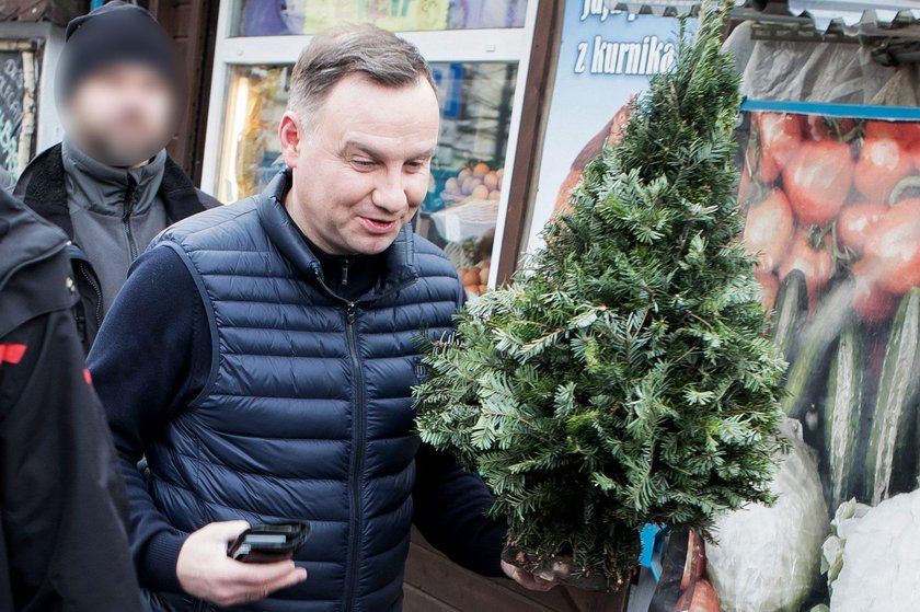 Andrzej Duda robi zakupy na Kleparzu w Krakowie