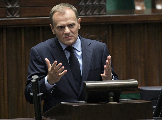 Tusk przyjmuje ofertę Kaczyńskiego