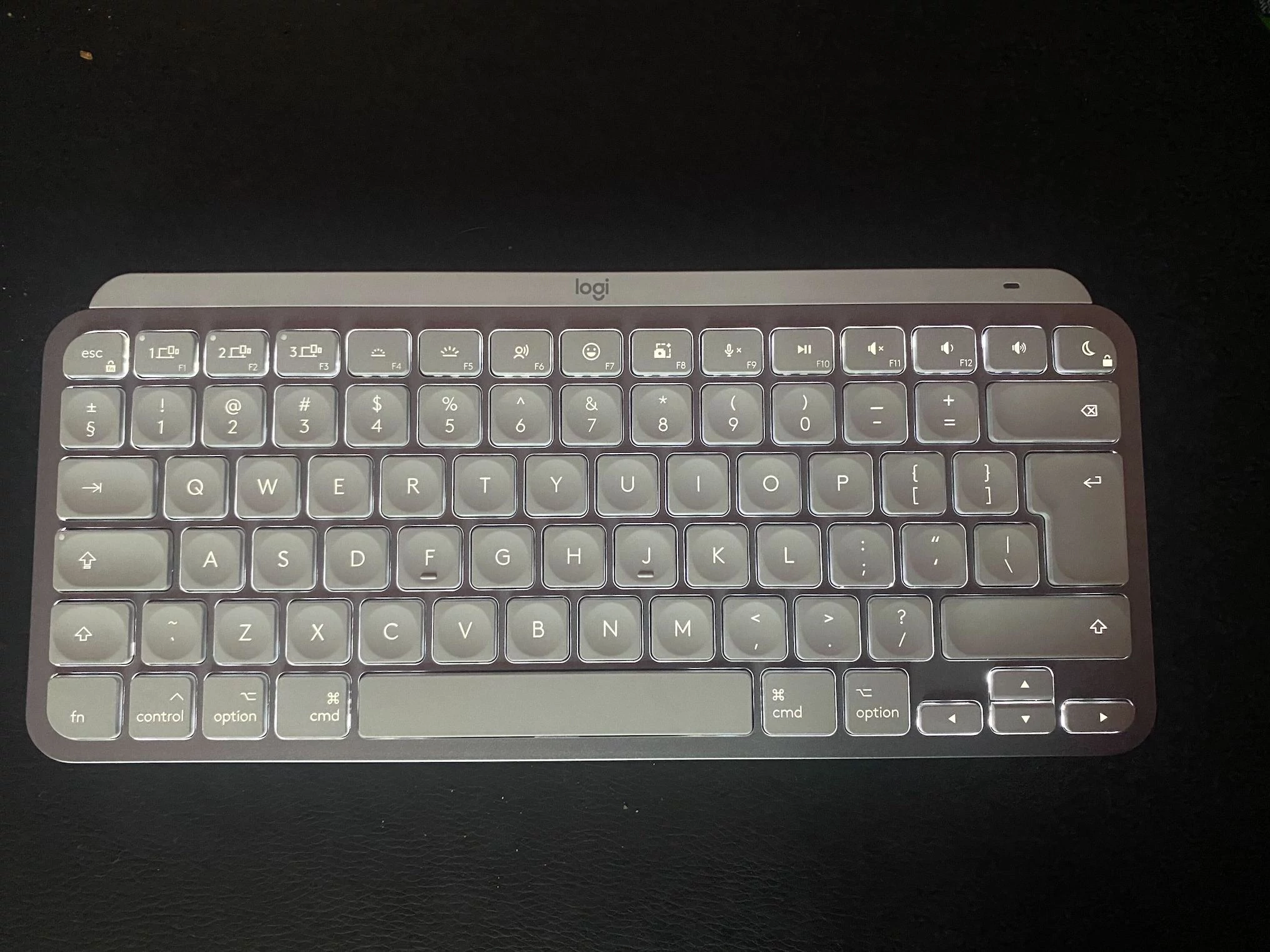 Logitech MX Keys Mini. Dobra alternatywa dla klawiatury Apple - Dziennik.pl