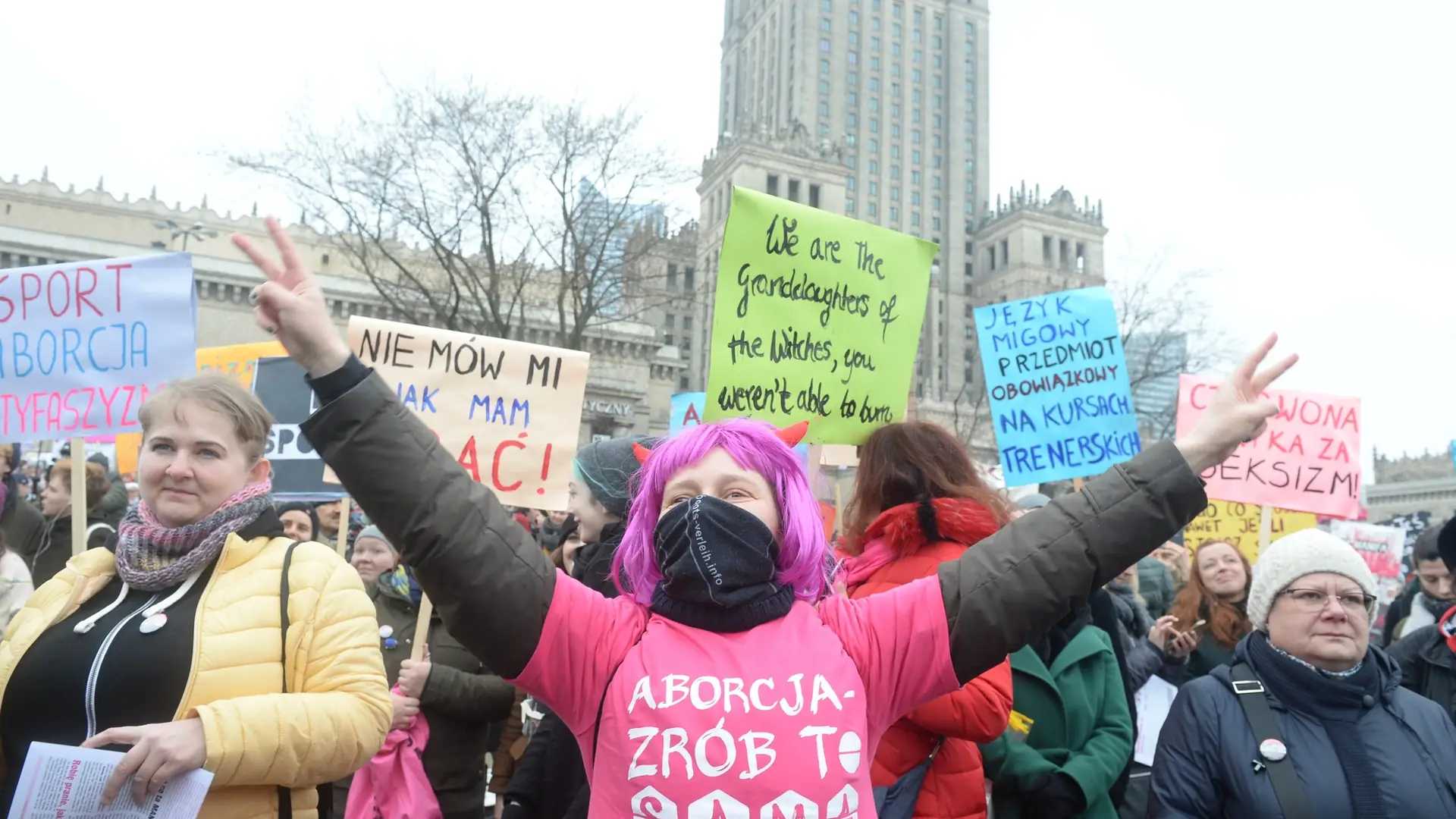 „Dość litości dla przemocowych gości” - 20. Warszawska Manifa zapowiada kobiecą rewolucję