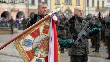 Podkarpackie: w Krośnie żołnierze Wojsk Obrony Terytorialnej złożyli przysięgę