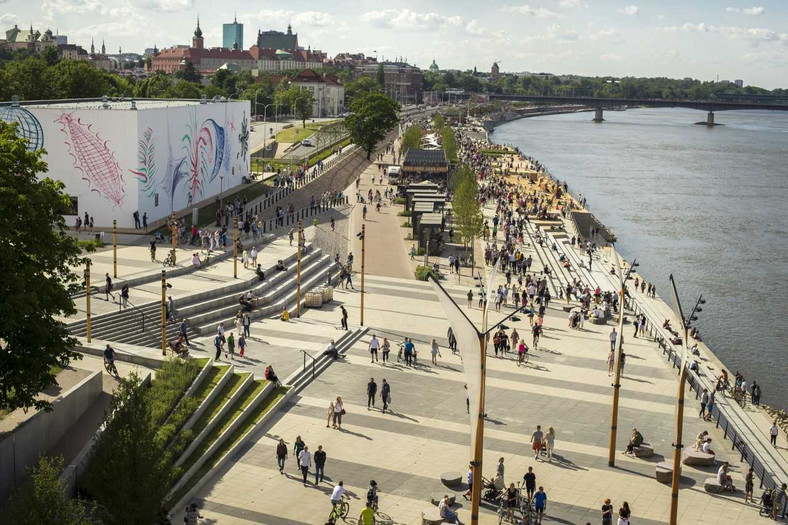 Bulwary wiślane, Warszawa – 100 rzeczy do zrobienia w wakacje