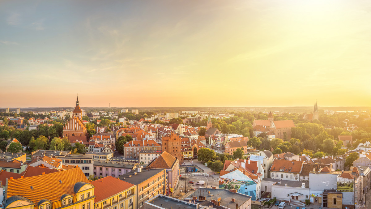 Ponad 20 wydarzeń, m.in. spotkań literackich, wystaw malarskich i pokazów filmowych, składa się na rozpoczynający się w środę Festiwal Mendelsohna w Olsztynie. Twórczość architekta jest punktem wyjścia do przypomnienia o wielokulturowej historii Warmii i Mazur.