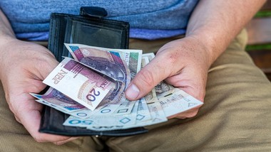 podwyżka renty alkoholowej od 2026 roku. komu przysługuje świadczenie?