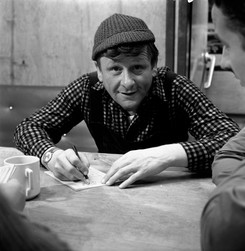 Legenda PRL zginęła na planie. Sceny, w których zagrał usunięto z filmu